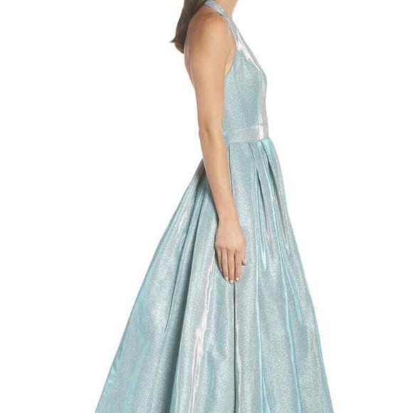 MAC DUGGAL 25939I SHIMMERING ICE HALTER NECK BALLGOWN sz 12 - Picture 5 of 11